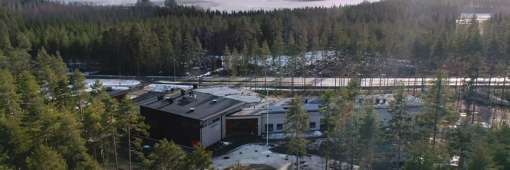 Finlands first eco school - the building is situated in a rural area
