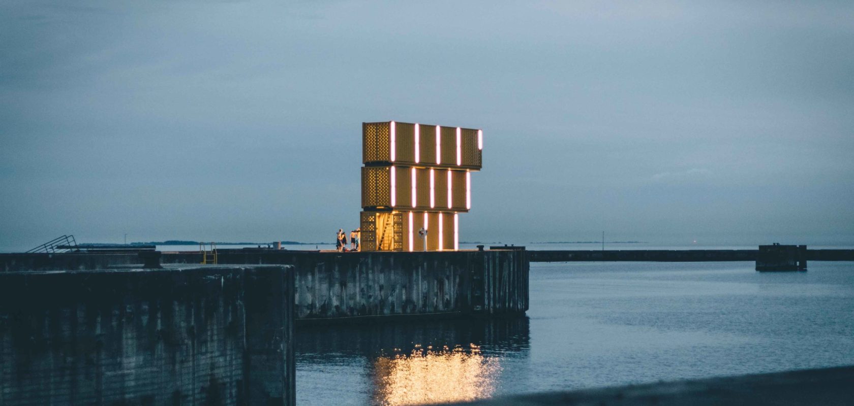 An old ferry port with a new architectural innovation that ensure easy access to the water