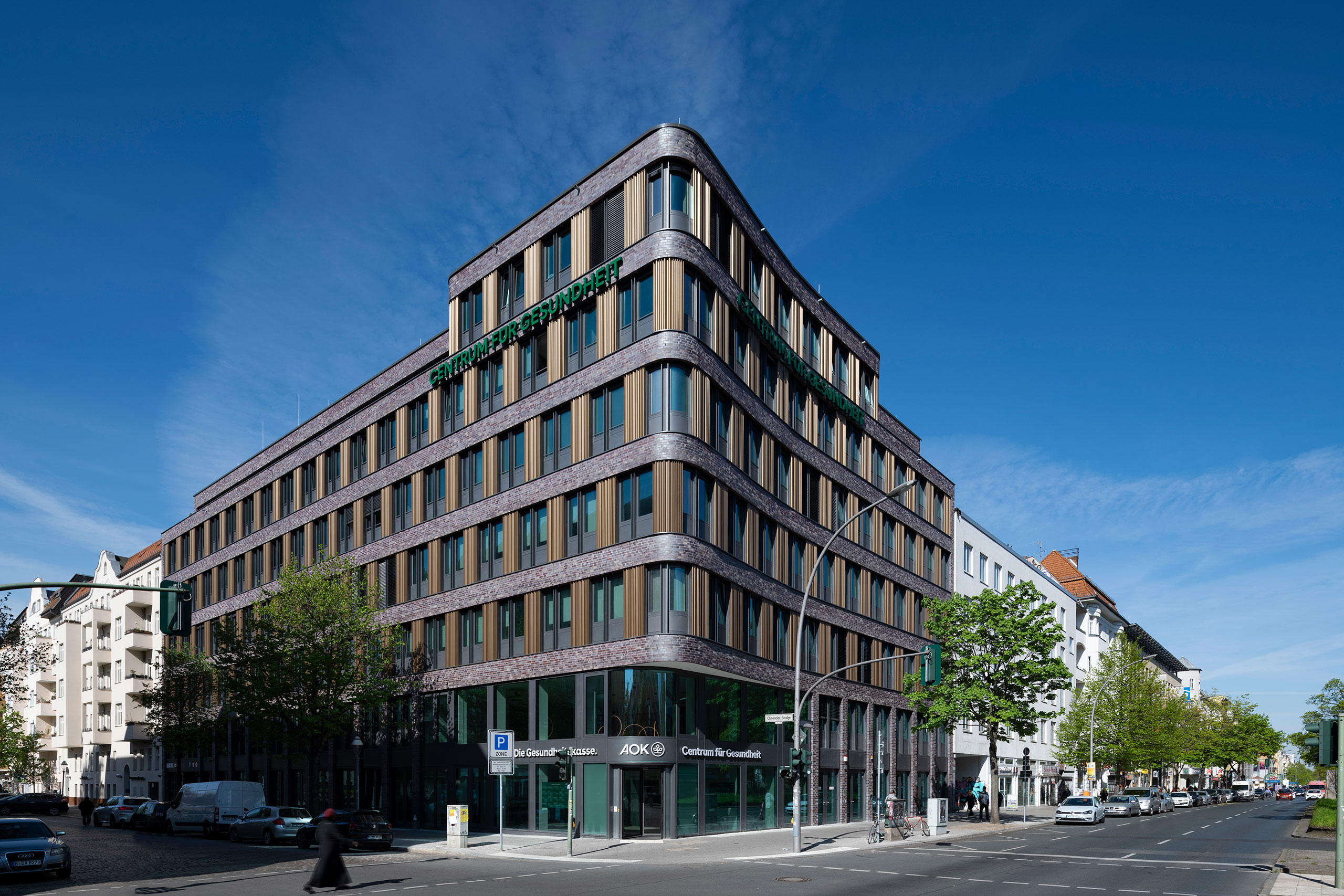 building AOK Berlin blue sky