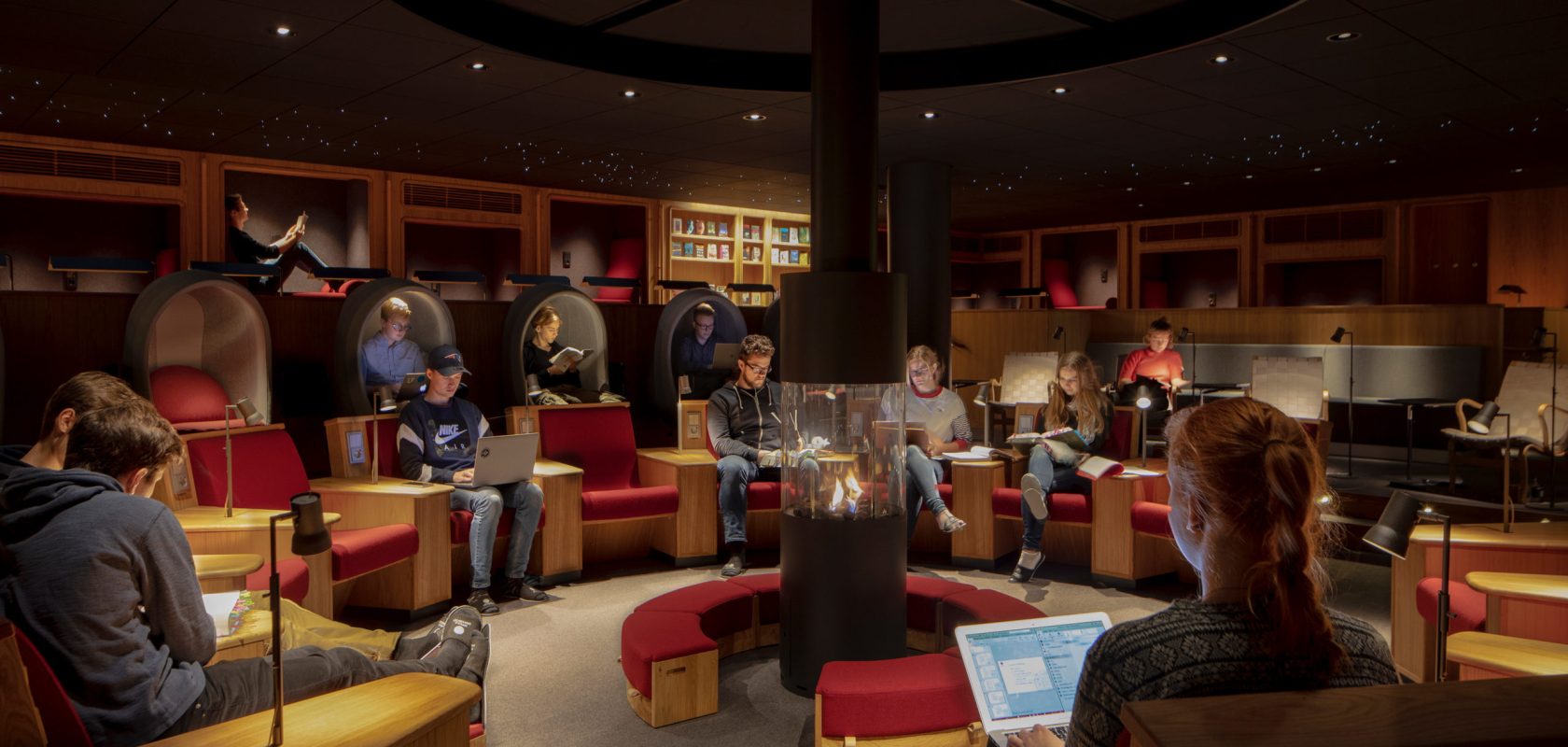 A tranquil study space with students in Ekonomikum at Uppsala University