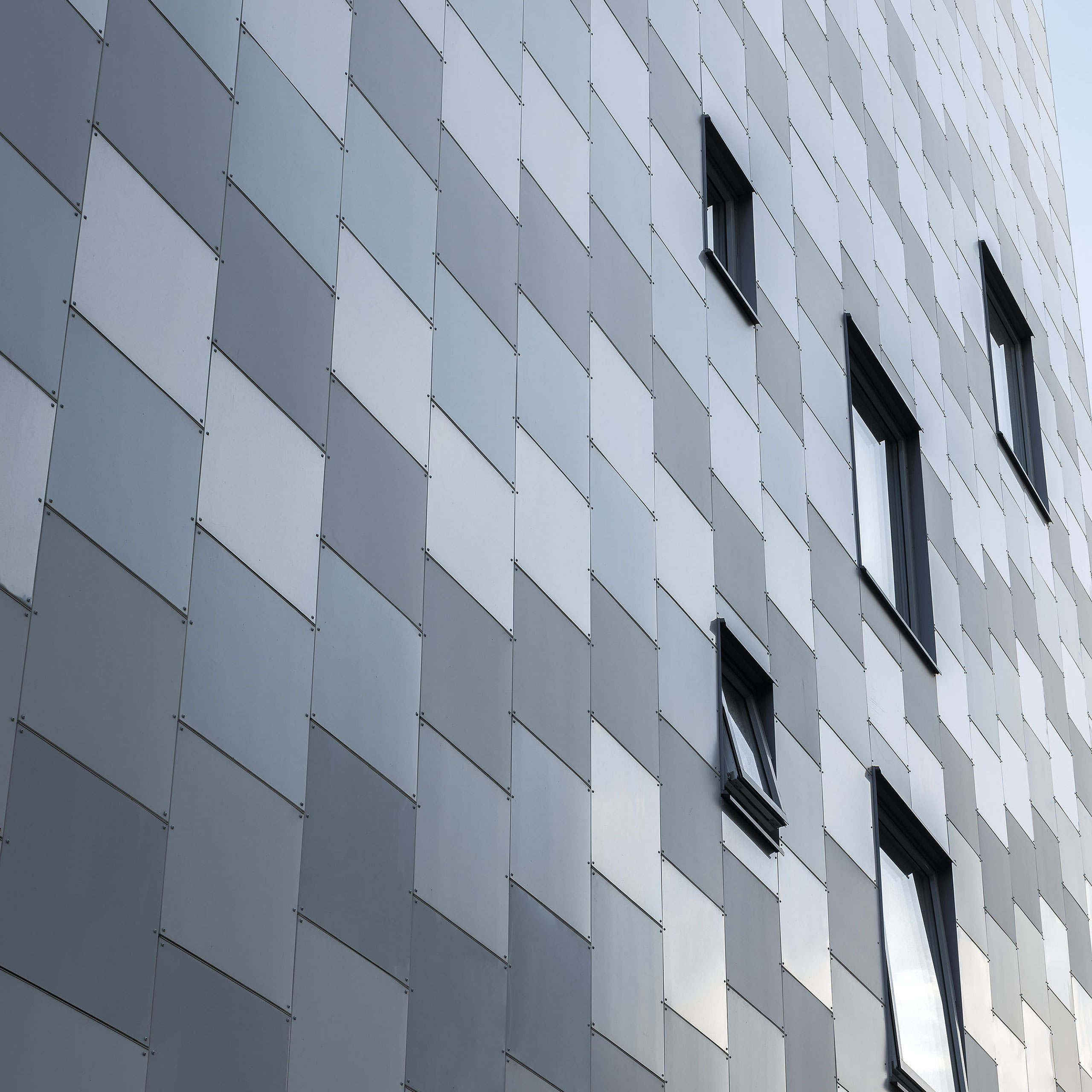 Close up to a grey facade