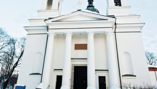 Kyrka