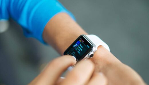 Apple watch på arm